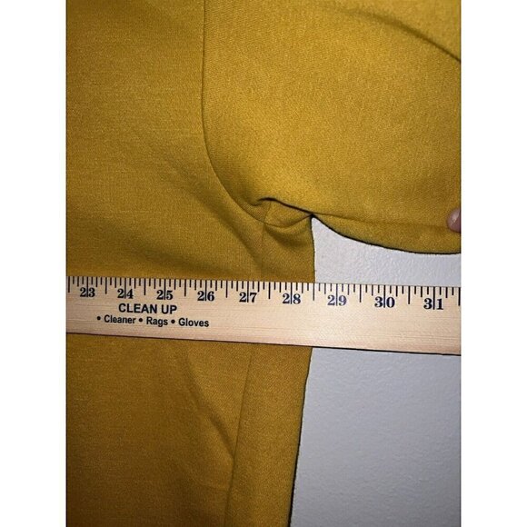 Savage X Fenty Hoodie Rhianna Color: Harvest Gold Size: Everybody - Picture 5 of 9